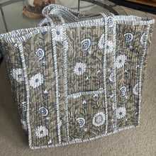 画像をギャラリービューアに読み込む, 【再入荷なし! 残りわずか】La Coupe Original "Wahha Quilt Bag"