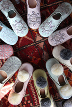 画像をギャラリービューアに読み込む, alwan MAROC BABOUCHE sabra ( Brown & Gray)