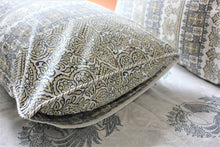 画像をギャラリービューアに読み込む, 【OUTLET 30%OFF】まくらカバー Yellow & Grey 45cmX65cm (2枚セット)