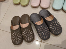 画像をギャラリービューアに読み込む, alwan MAROC BABOUCHE sabra ( Brown & Gray)