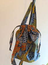 画像をギャラリービューアに読み込む, パーニュ布巾着バッグ